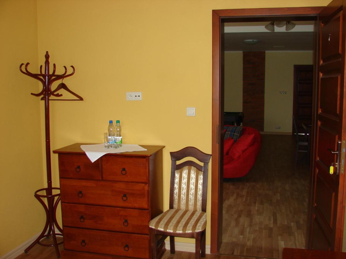 Gosc W Dom Hotel Zbąszynek Kamer foto